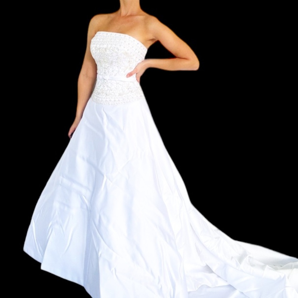 White satin strapless beaded corset full train wedding dress size 6